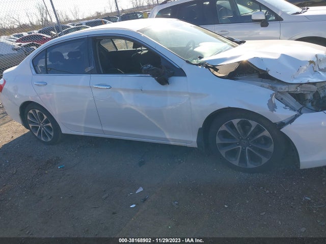 Honda Accord Sport 2015 1HGCR2F58FA006604 Image 13