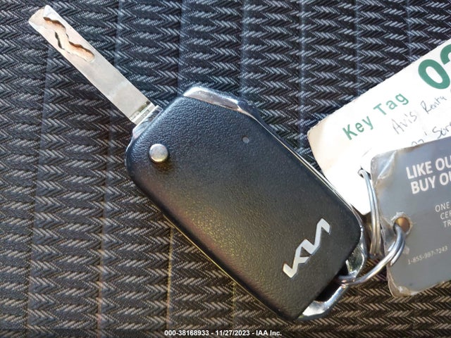 2022 KIA SORENTO LX VIN: 5XYRG4LC2NG105575