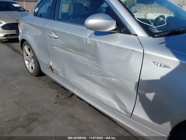 2009 BMW 128I VIN: WBAUP93529VF48607