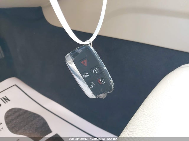 2013 JAGUAR XF SAJWA0ES1DPS73349 Photo 10