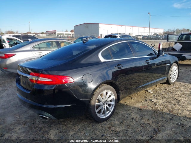 2013 JAGUAR XF SAJWA0ES1DPS73349 Photo 3
