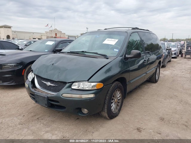 2000 CHRYSLER TOWN & COUNTRY LX VIN: 1C4GP44G8YB706870