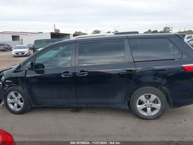 2016 TOYOTA SIENNA L 7 PASSENGER VIN: 5TDZK3DC8GS753435