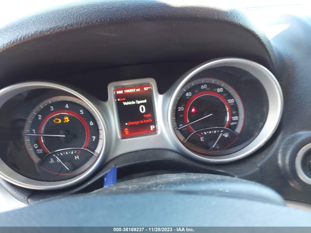 2018 DODGE JOURNEY SE VIN: 3C4PDCAB1JT530678