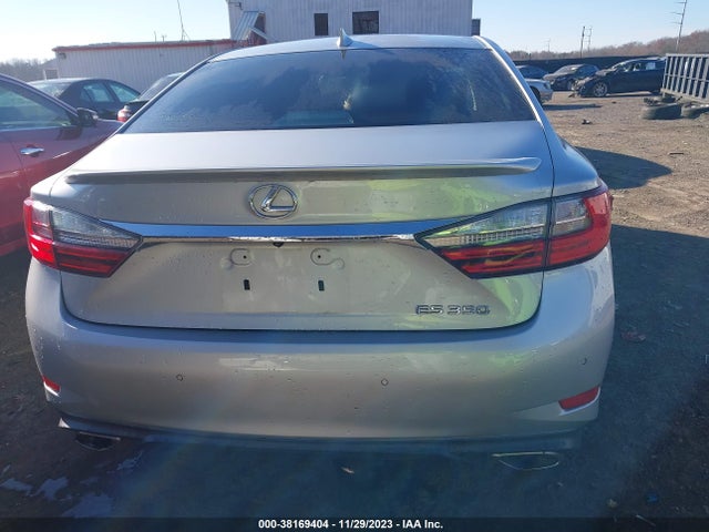 Lexus ES 350 2016 58ABK1GG9GU019407 Image 16