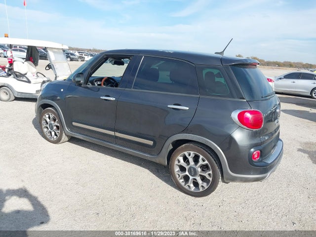 2014 FIAT 500L ZFBCFADH5EZ012295 Photo 2