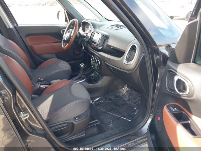 2014 FIAT 500L ZFBCFADH5EZ012295 Photo 4