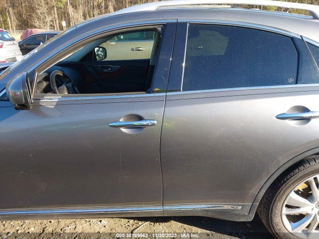 2013 INFINITI FX37 VIN: JN8CS1MU7DM142469