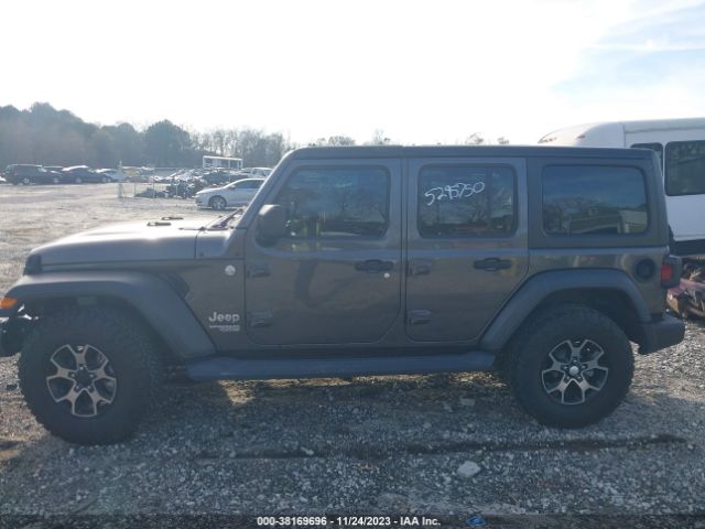 1C4HJXDG8KW528207 Jeep Wrangler Unlimited Sport S