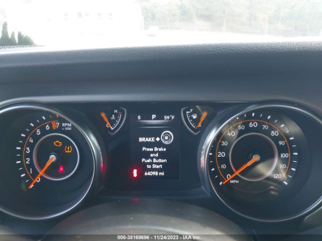 1C4HJXDG8KW528207 Jeep Wrangler Unlimited Sport S