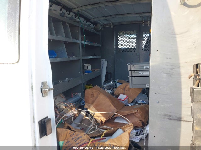 2004 CHEVROLET EXPRESS VIN: 1GCFG15X741241586