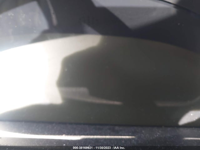 2011 JAGUAR XJ SAJWA2GB7BLV17468 Photo 6