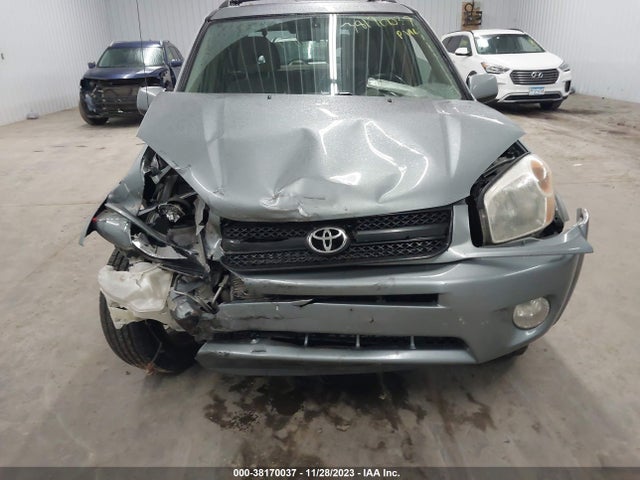 2004 TOYOTA RAV4 VIN: JTEHD20V740036431