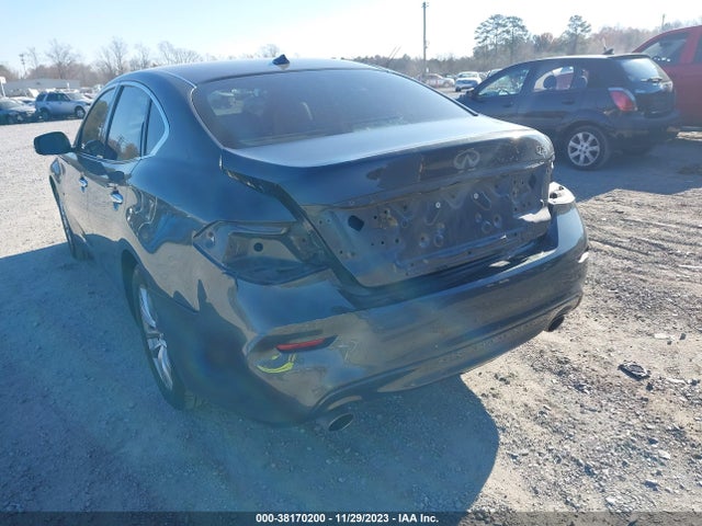 2015 INFINITI Q70 3.7 VIN: JN1BY1APXFM541595