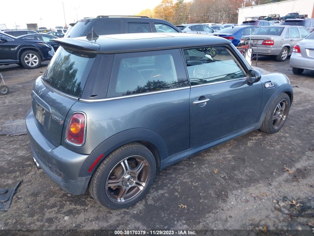 2009 MINI COOPER S WMWMF73569TW83363 Photo 3