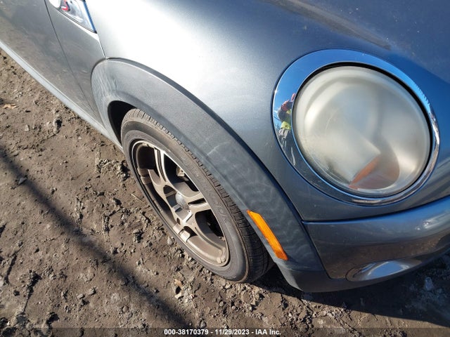 2009 MINI COOPER S WMWMF73569TW83363 Photo 5