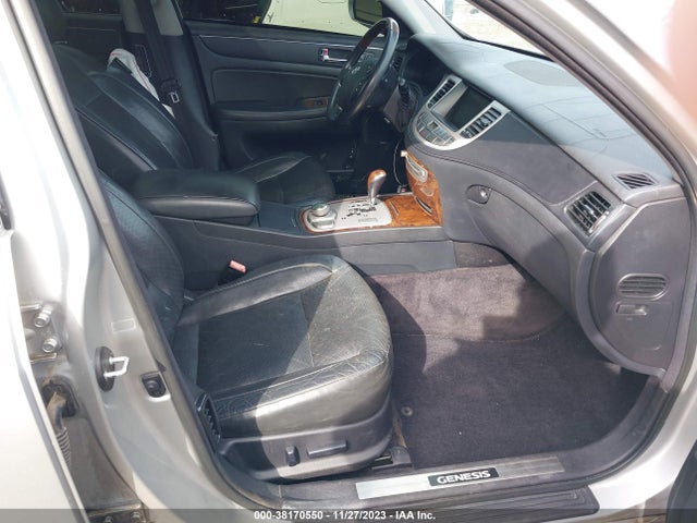 2009 HYUNDAI GENESIS 4.6 VIN: KMHGC46F19U040453