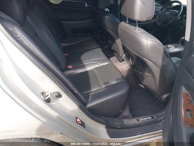 2009 HYUNDAI GENESIS 4.6 VIN: KMHGC46F19U040453