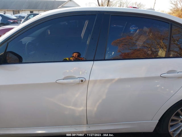 2011 BMW 328I XDRIVE VIN: WBAPK5C50BFT74098