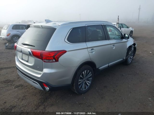 2020 MITSUBISHI OUTLANDER JA4AD3A33LZ020952 Photo 3