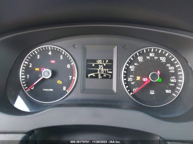 2013 VOLKSWAGEN JETTA 2.5L SE VIN: 3VWDX7AJ3DM318949