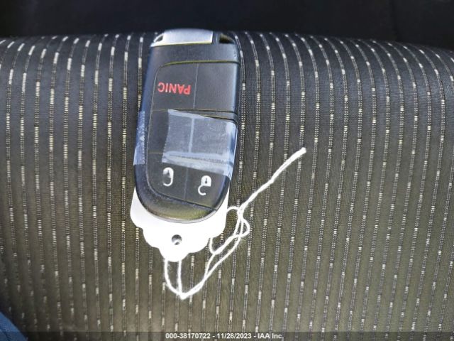 3C4PDCAB3JT296219 Dodge JOURNEY SE