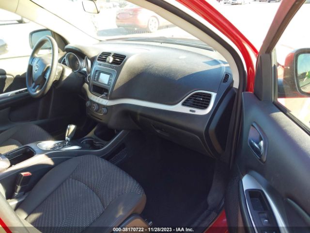 3C4PDCAB3JT296219 Dodge JOURNEY SE