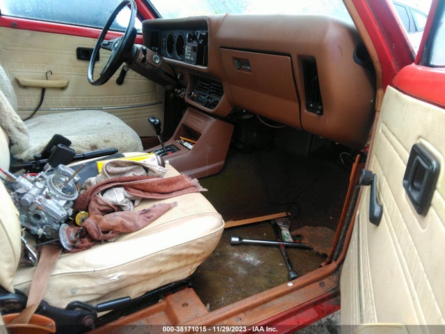 1976 TOYOTA COROLLA VIN: TE38051981