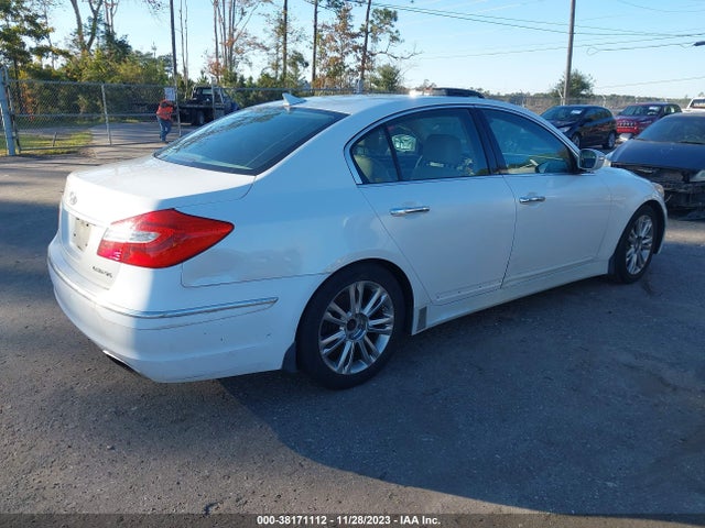 2012 HYUNDAI GENESIS 3.8 VIN: KMHGC4DD2CU197143