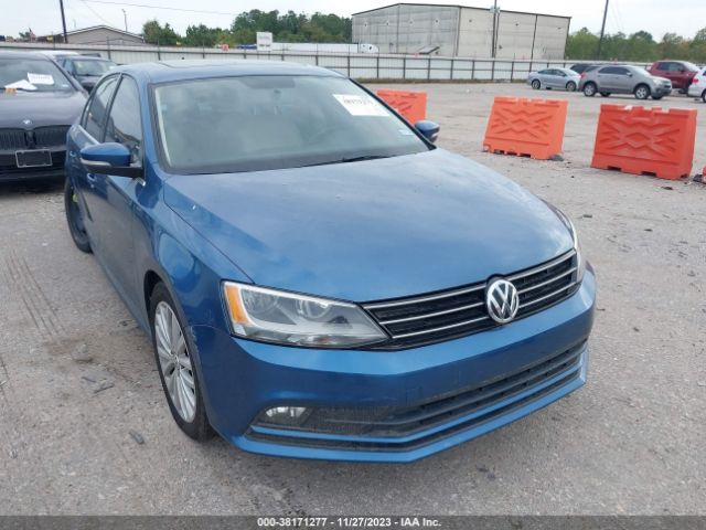 2015 Volkswagen Jetta 1.8t Se მანქანა იყიდება აუქციონზე, vin: 3VWD07AJ7FM353646, აუქციონის ნომერი: 38171277