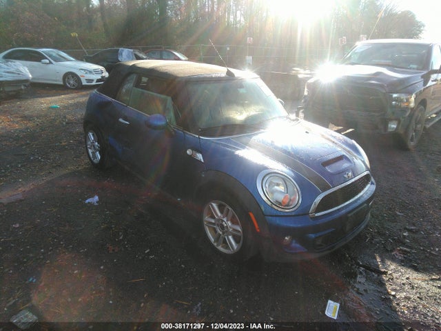 2015 MINI CONVERTIBLE WMWZP3C59FT708151 Photo 0