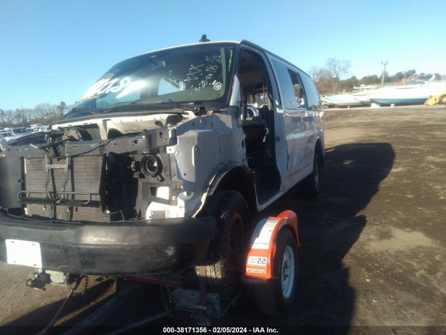 Chevrolet Express 2500 Ls 2016 1GAWGEFG6G1340208 Image 2