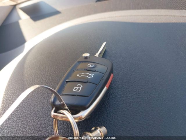 2011 AUDI Q7 WA1LGBFE7BD010280 Photo 10