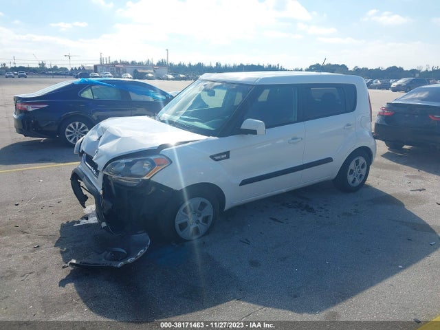 2013 KIA SOUL VIN: KNDJT2A52D7764575