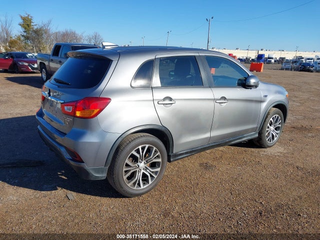 2018 MITSUBISHI OUTLANDER SPORT 2.4 SE VIN: JA4AR3AW6JU013192