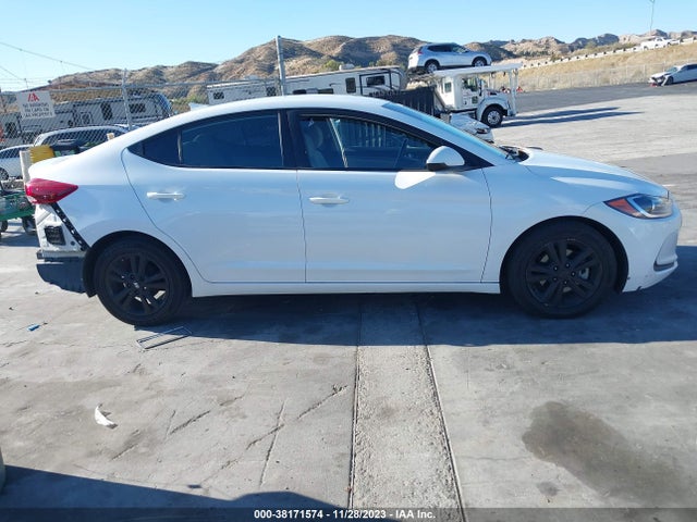2017 HYUNDAI ELANTRA SE VIN: 5NPD84LF7HH012548