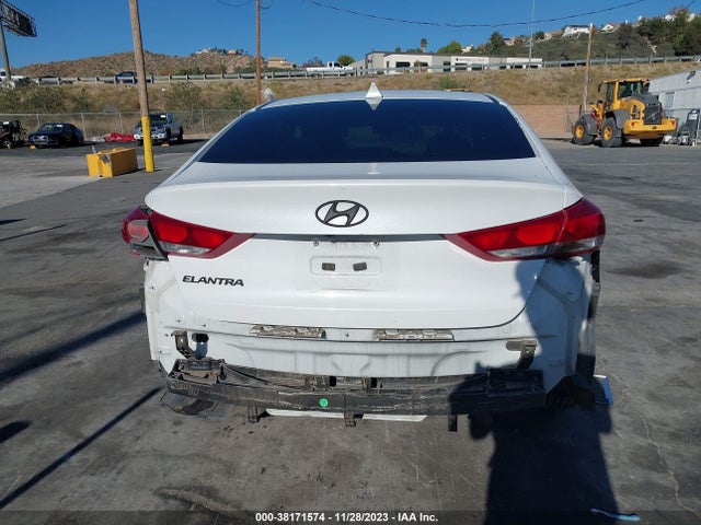 2017 HYUNDAI ELANTRA SE VIN: 5NPD84LF7HH012548