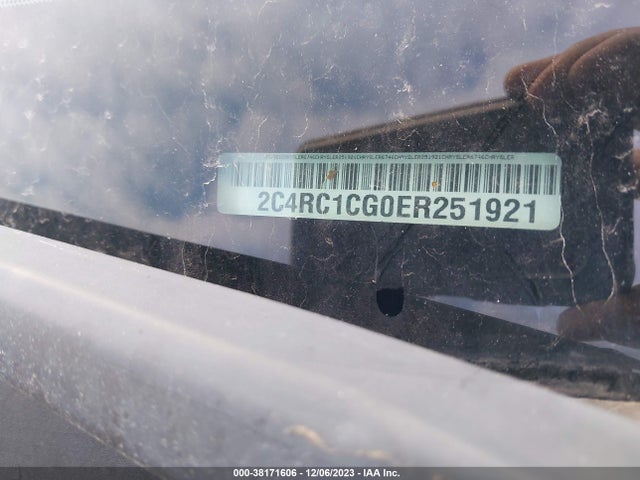 2C4RC1CG0ER251921 Chrysler Town & Country Touring-l
