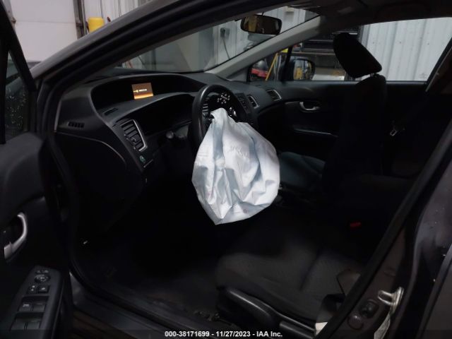 19XFB2F58FE120471 Honda Civic Lx