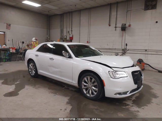 2015 CHRYSLER 300C VIN: 2C3CCAKG1FH769605