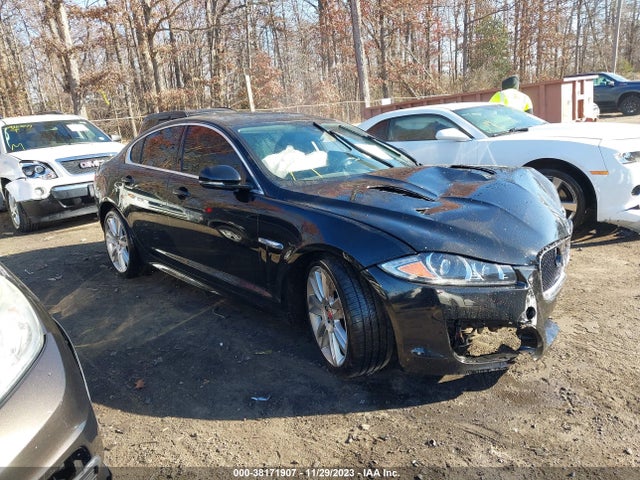 2014 JAGUAR XF SAJWA0JH4EMU18378 Photo 0