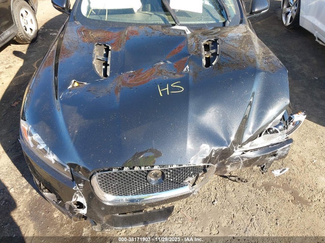 2014 JAGUAR XF SAJWA0JH4EMU18378 Photo 9