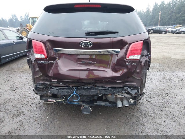 2012 KIA SORENTO SX V6 VIN: 5XYKWDA21CG285403