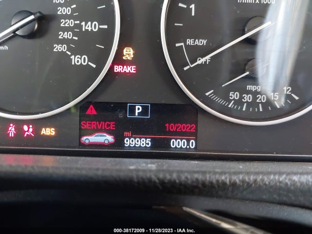BMW 320i 2015 WBA3B1G5XFNT05738 Image 7