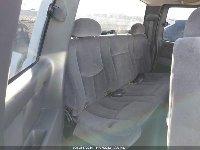 2005 GMC SIERRA 1500 SLE VIN: 2GTEC19V051291824