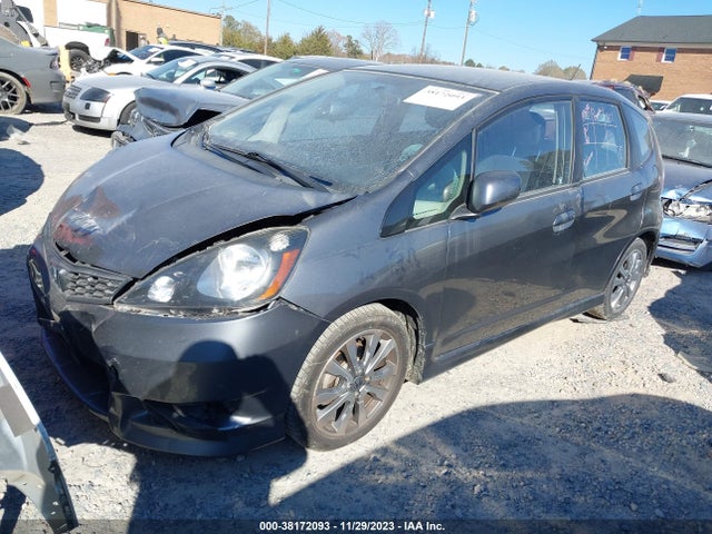 2013 HONDA FIT SPORT VIN: JHMGE8G55DC080348