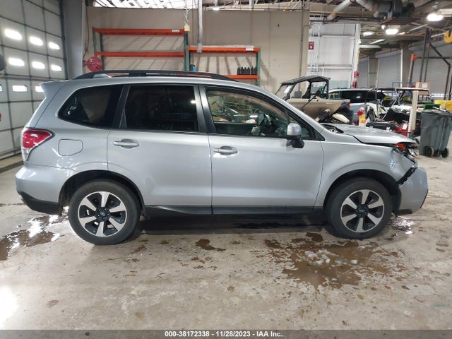 2017 SUBARU FORESTER 2.5I PREMIUM VIN: JF2SJAGC0HH479675