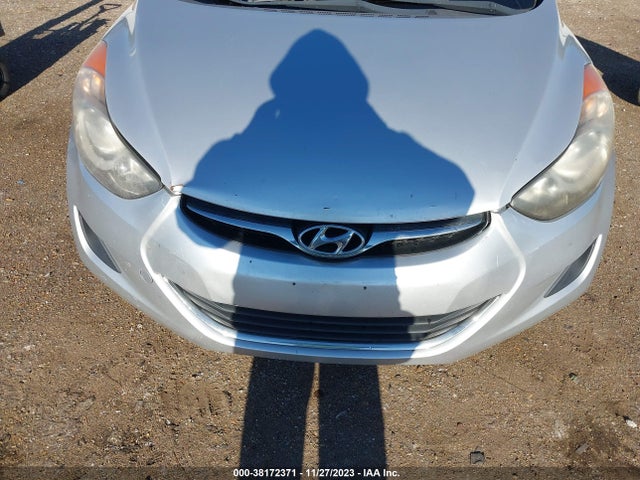 2012 HYUNDAI ELANTRA GLS VIN: KMHDH4AE8CU258819