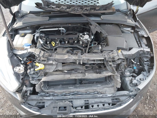 Ford FOCUS S 2016 1FADP3E24GL343241 Image 10
