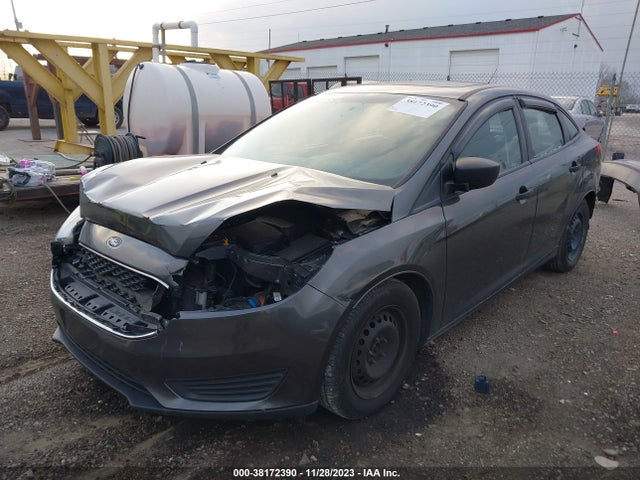 Ford FOCUS S 2016 1FADP3E24GL343241 Image 2